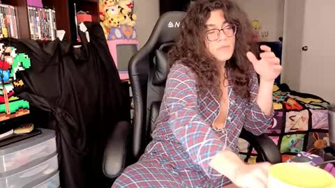 Snapshot of glaceon9 chatting on 11, 2, 2026 glaceon9 online show from 11, 2, 2026