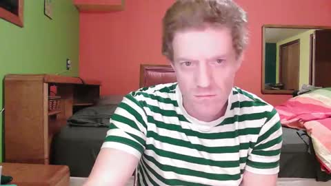 glam trans goddess online show from 2, 11, 2025