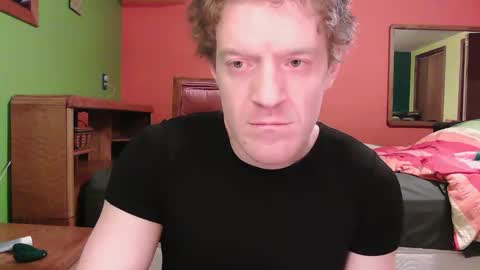 glam trans goddess online show from 9, 11, 2025