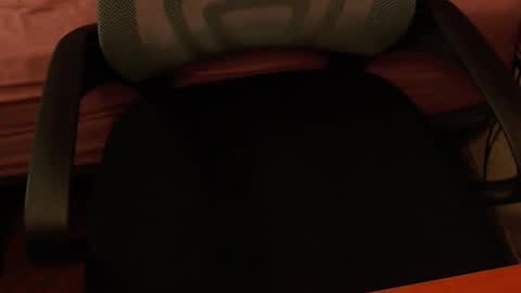 Snapshot of glebryba chatting on 4, 12, 2025 glebryba online show from 4, 12, 2025