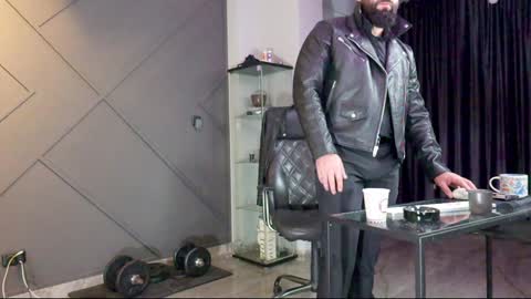 Snapshot of glennmasters chatting on 29, 12, 2024 Matthew .. for short call me Matt online show from 29, 12, 2024