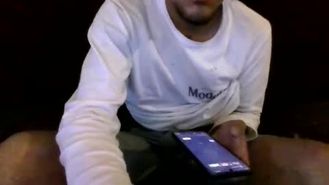 Snapshot of glly555 chatting on 15, 3, 2026 glly555 online show from 15, 3, 2026