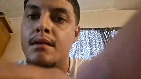 Snapshot of glly555 chatting on 29, 5, 2026 glly555 online show from 29, 5, 2026