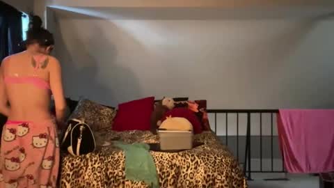 Baby Bimbo online show from 7, 2, 2026