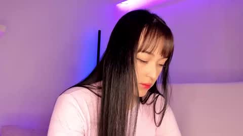 Mimi online show from 6, 12, 2024