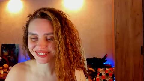 Snapshot of gloria_wood chatting on 15, 12, 2024 Gloria Wood online show from 15, 12, 2024
