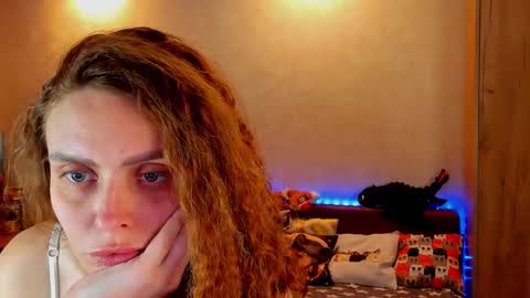 Snapshot of gloria_wood chatting on 19, 12, 2024 Gloria Wood online show from 19, 12, 2024