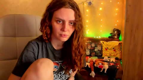 Snapshot of gloria_wood chatting on 2, 1, 2025 Gloria Wood online show from 2, 1, 2025
