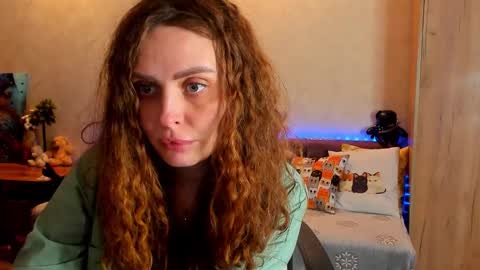 Snapshot of gloria_wood chatting on 18, 1, 2025 Gloria Wood online show from 18, 1, 2025