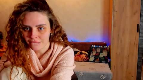 Snapshot of gloria_wood chatting on 12, 2, 2025 Gloria Wood online show from 12, 2, 2025