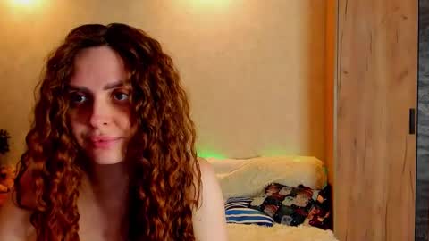 Snapshot of gloria_wood chatting on 15, 2, 2025 Gloria Wood online show from 15, 2, 2025