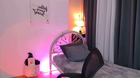 shy online show from 3, 11, 2025