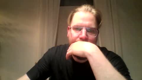 Snapshot of gnik_labinnah chatting on 4, 3, 2025 gnik_labinnah online show from 4, 3, 2025