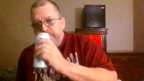 Snapshot of gobey33 chatting on 21, 4, 2026 IDKIDCIDGAF online show from 21, 4, 2026