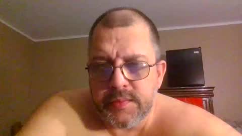 Snapshot of gobey33 chatting on 28, 4, 2026 IDKIDCIDGAF online show from 28, 4, 2026