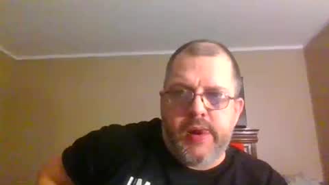 Snapshot of gobey33 chatting on 1, 5, 2026 IDKIDCIDGAF online show from 1, 5, 2026