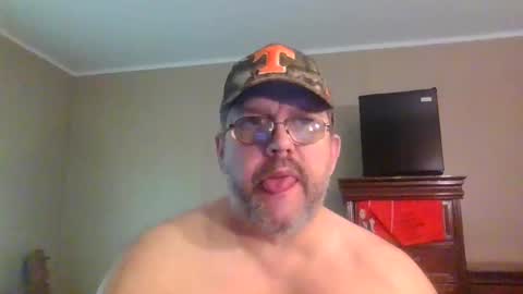 Snapshot of gobey33 chatting on 14, 5, 2026 IDKIDCIDGAF online show from 14, 5, 2026