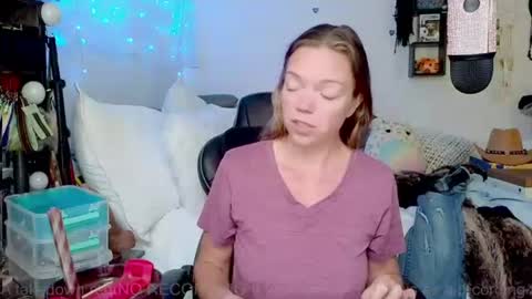 Snapshot of goddess_of_mars chatting on 7, 7, 2026 Patricia Mars Goddess of Mars twitter thegoddessmindy online show from 7, 7, 2026