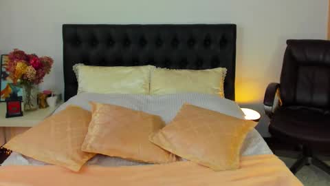 Katrin online show from 11, 10, 2025