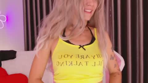 Snapshot of goddess_stars chatting on 9, 7, 2026 Katarina online show from 9, 7, 2026