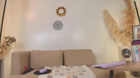 Victoria Ocaso online show from 13, 10, 2025