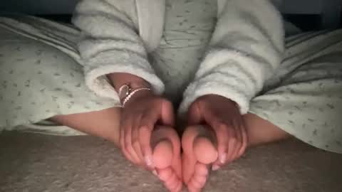 Snapshot of goddesselxo chatting on 26, 4, 2026 Goddess L online show from 26, 4, 2026