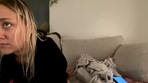 GoddessMayvn online show from 5, 2, 2025