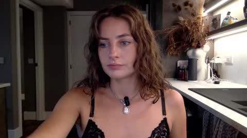 Snapshot of goddessmiamuse chatting on 6, 2, 2026 goddessmiamuse online show from 6, 2, 2026