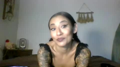 Snapshot of goddessmyth chatting on 23, 4, 2026 goddessmyth online show from 23, 4, 2026