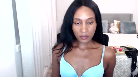 Snapshot of goddessrobin chatting on 16, 1, 2025 GODDESS ROBIN --- --SUBSCRIBE NOW online show from 16, 1, 2025
