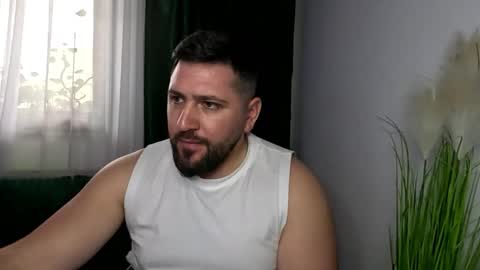 gold_alpha_boy online show from 2, 4, 2026