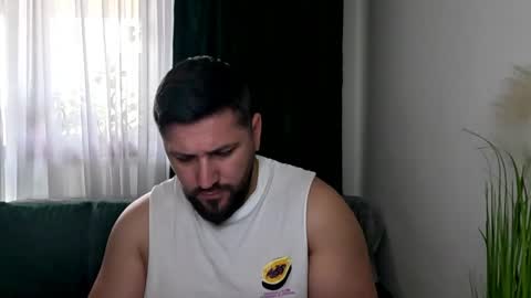 gold_alpha_boy online show from 18, 4, 2026