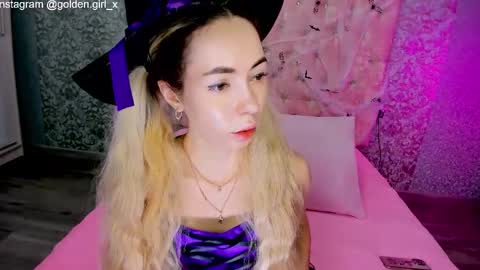 golden girl   online show from 31, 10, 2025