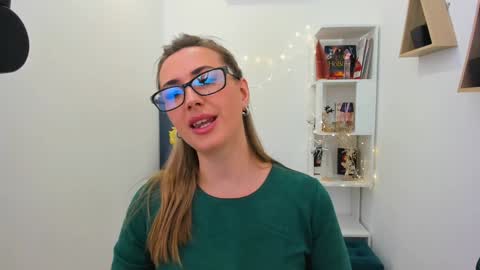 Olivia online show from 18, 12, 2024