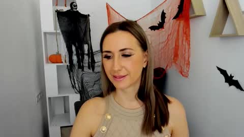 Olivia online show from 21, 10, 2025