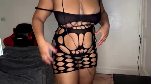 GoldenPuss online show from 16, 9, 2025