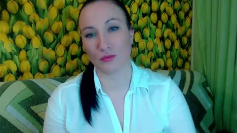 Snapshot of goldmoonn chatting on 20, 2, 2025 goldmoonn online show from 20, 2, 2025