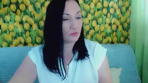 Snapshot of goldmoonn chatting on 18, 4, 2026 goldmoonn online show from 18, 4, 2026