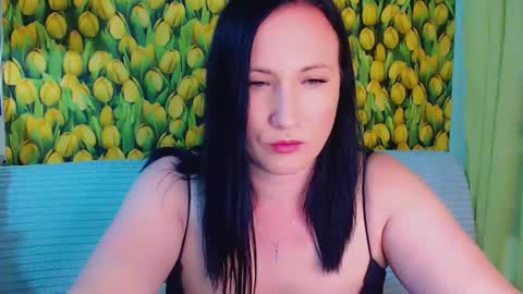 Snapshot of goldmoonn chatting on 23, 5, 2026 goldmoonn online show from 23, 5, 2026