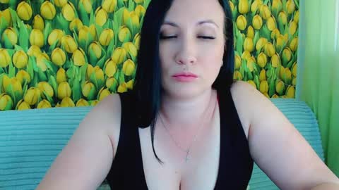 Snapshot of goldmoonn chatting on 18, 6, 2026 goldmoonn online show from 18, 6, 2026
