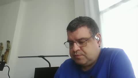 Snapshot of gomezgonz5 chatting on 25, 9, 2025 gomezgonz5 online show from 25, 9, 2025