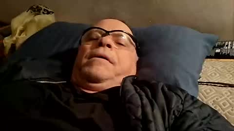 Snapshot of gonadalache chatting on 23, 12, 2025 gonadalache online show from 23, 12, 2025