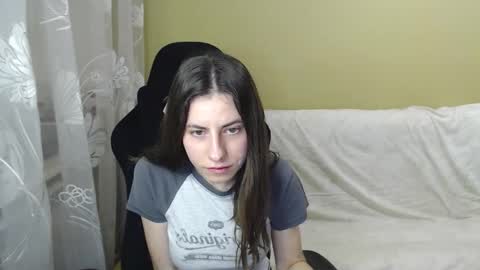 Elizabeth Effie online show from 12, 3, 2026