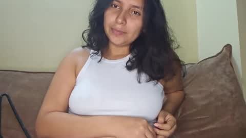 Snapshot of good_girl4_u1 chatting on 11, 3, 2025 salome online show from 11, 3, 2025