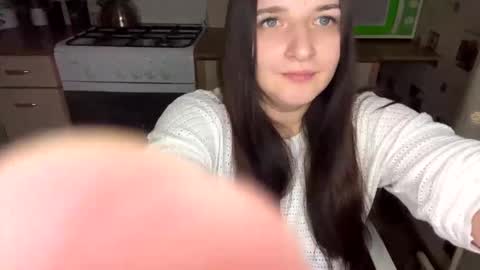 good_girl_24 online show from 6, 6, 2026