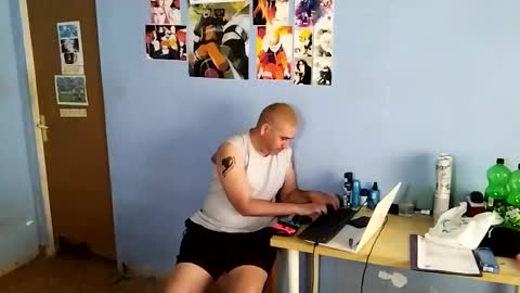 Snapshot of gorak32 chatting on 30, 4, 2026 GoraK online show from 30, 4, 2026