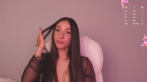 Snapshot of gorgeous_brunette chatting on 27, 3, 2026 Rose online show from 27, 3, 2026