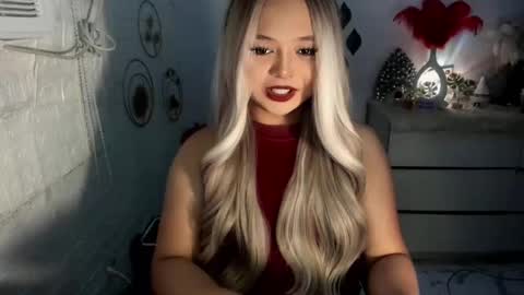 Snapshot of gorgeousamandarose chatting on 25, 12, 2024 Amanda rose online show from 25, 12, 2024