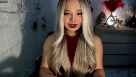 Snapshot of gorgeousamandarose chatting on 27, 12, 2024 Amanda rose online show from 27, 12, 2024