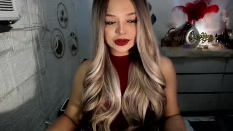 Snapshot of gorgeousamandarose chatting on 3, 3, 2025 Amanda rose online show from 3, 3, 2025